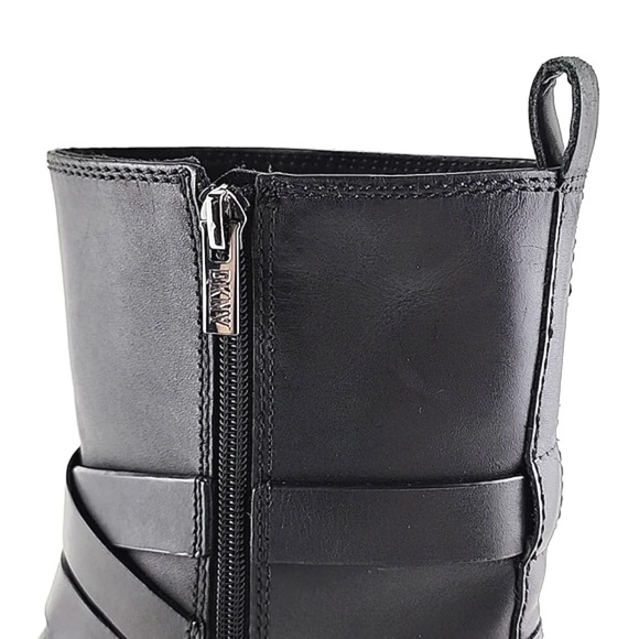 NWT DKNY Women's Taeta Black Leather Zip Moto Chunky Short Boots Size 8.5M - Picture 16 of 16